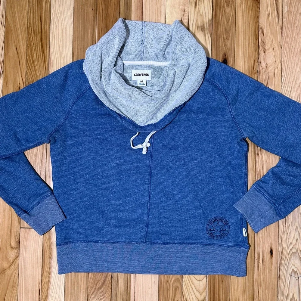 Converse turtle neck blueish Hoodie size M men/unisex